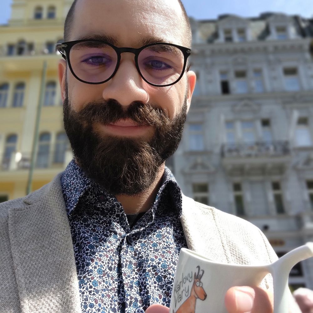 Adam Klsák