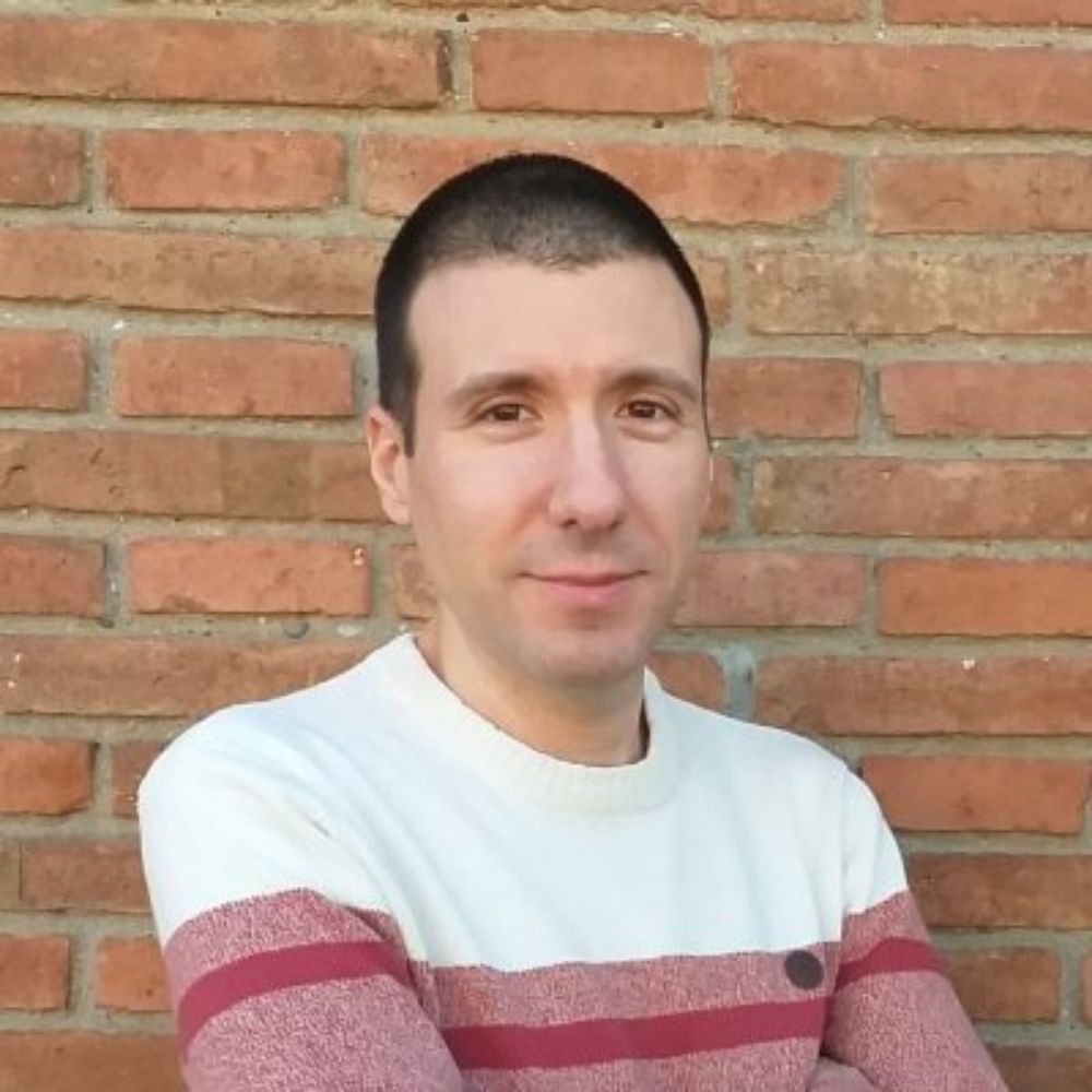 Diego Lázaro