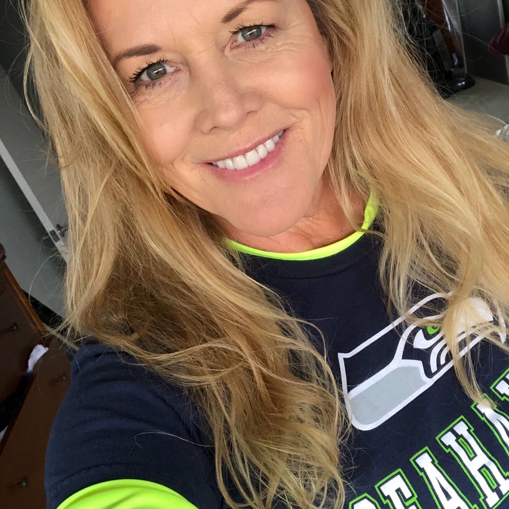Cynthia  Lundin