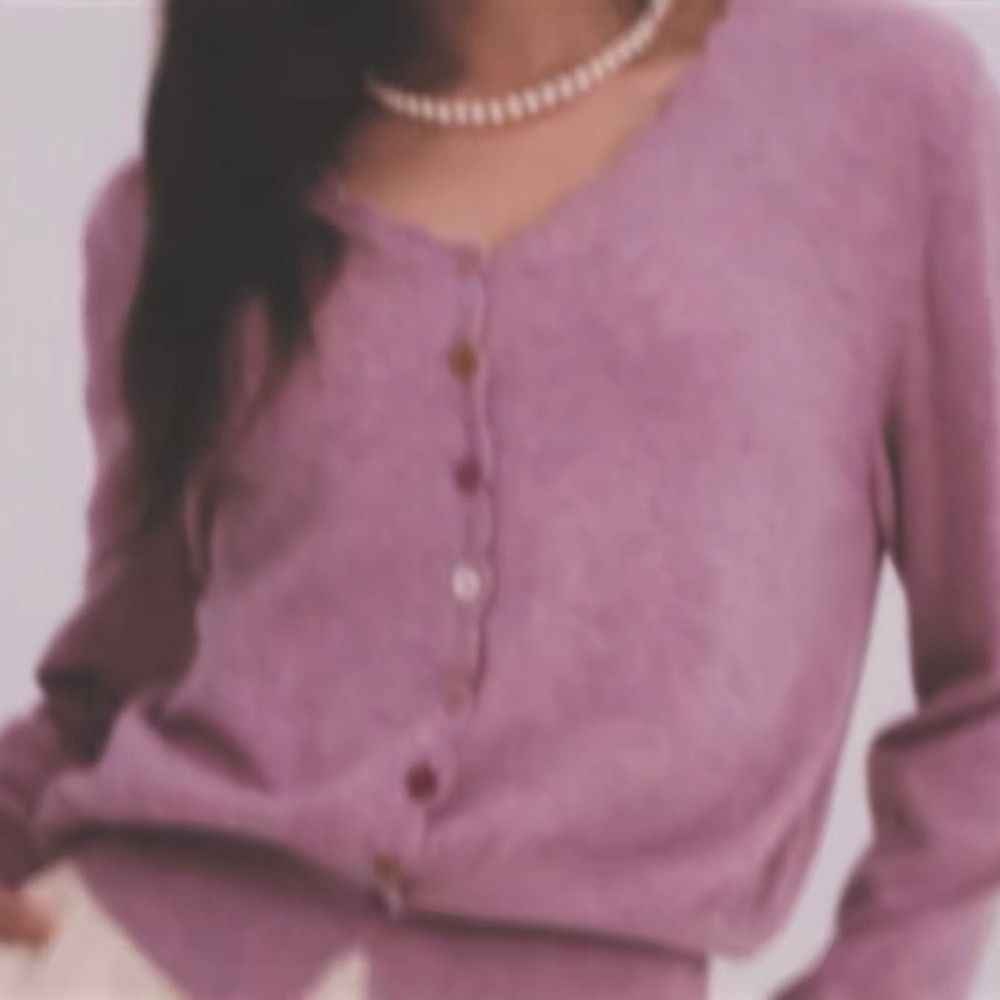 nini ★