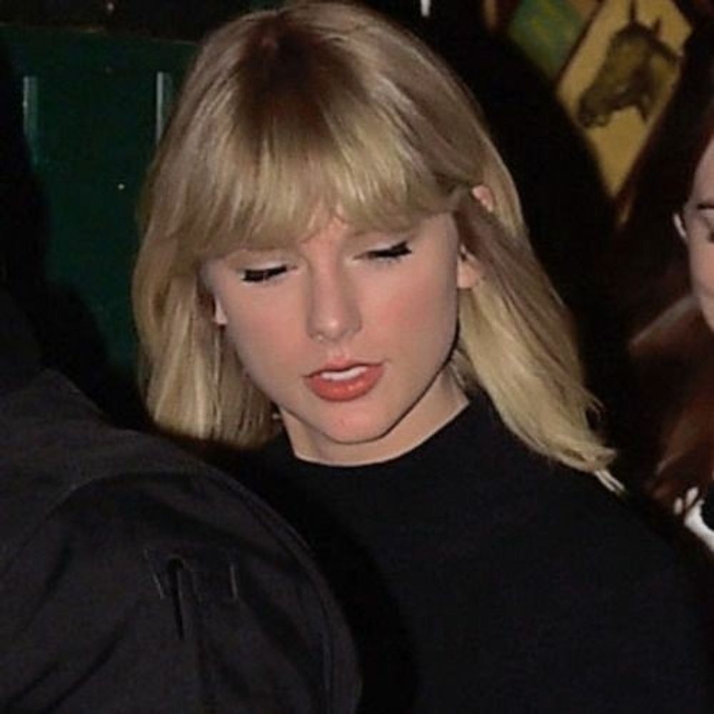 marie. | VAI VER A TAYLOR!