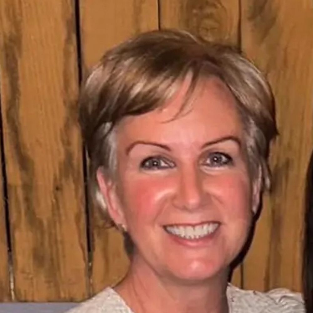 Dr Lisa Watkins
