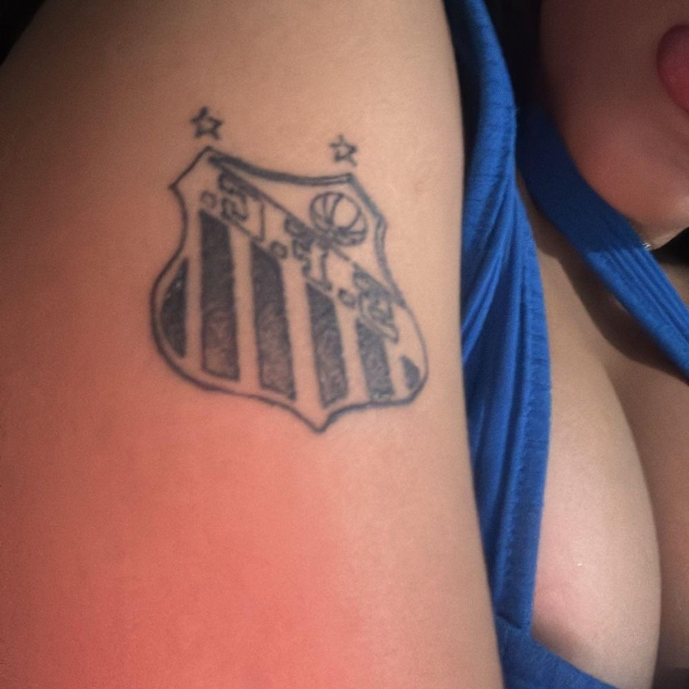 sua maldita favorita 4️⃣4️⃣
