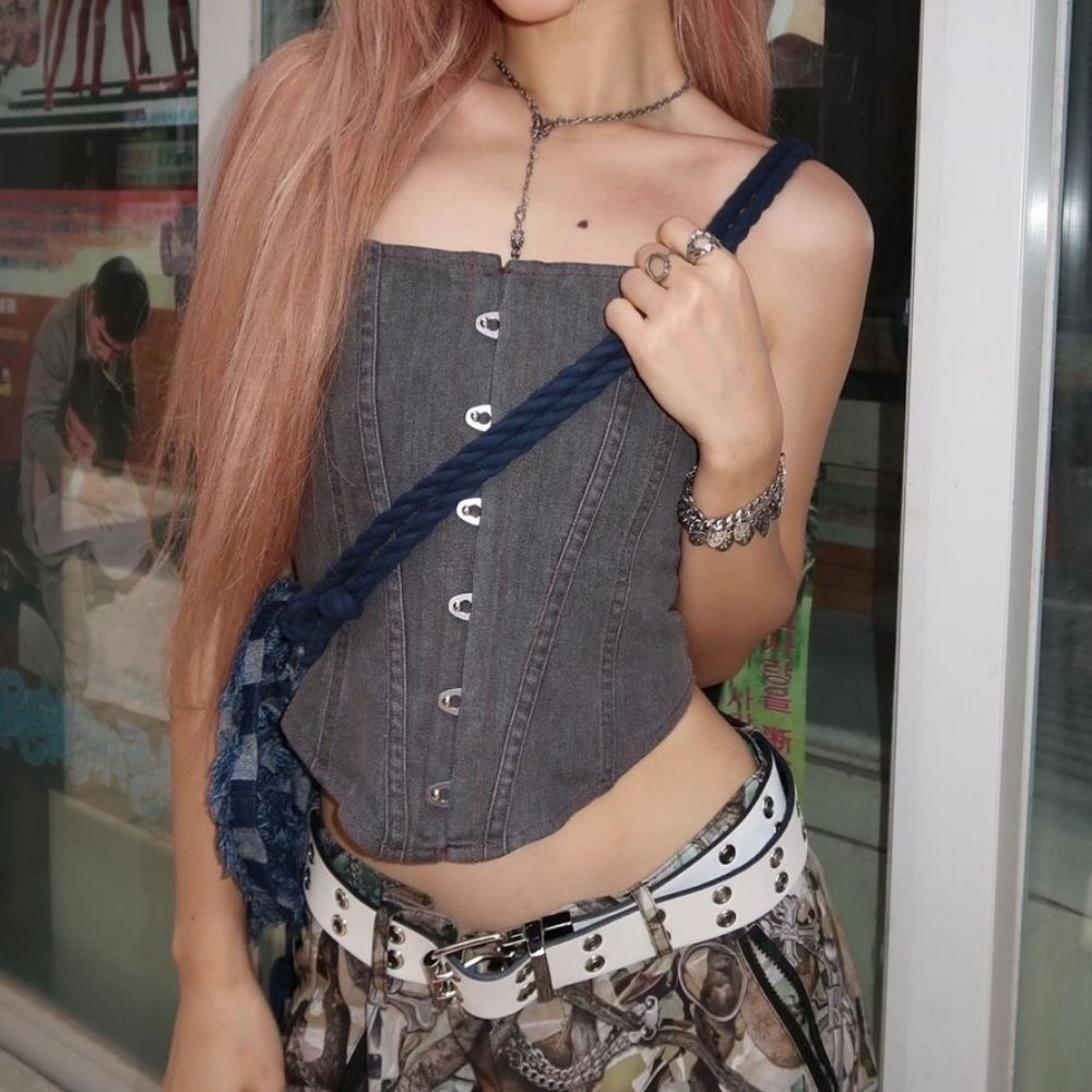 izzy.