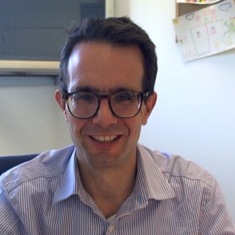 Tobias Galla