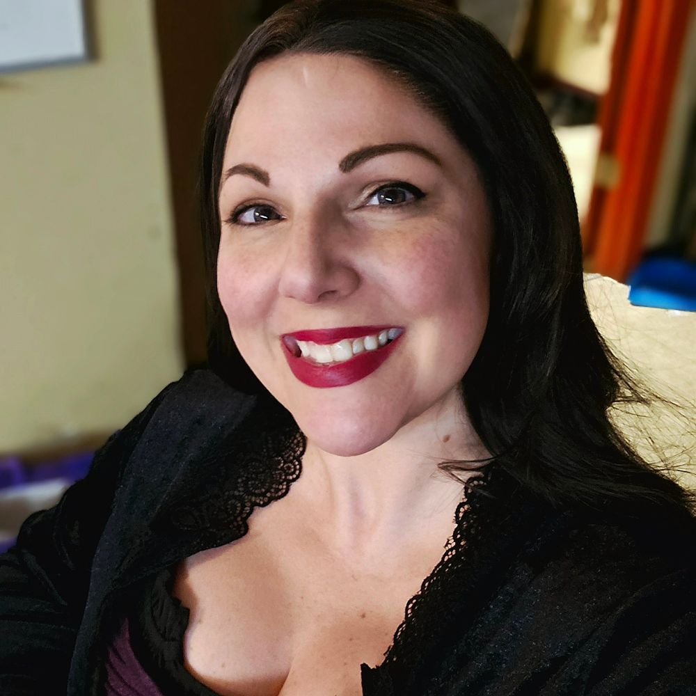 MadameNostalgic | Tanya