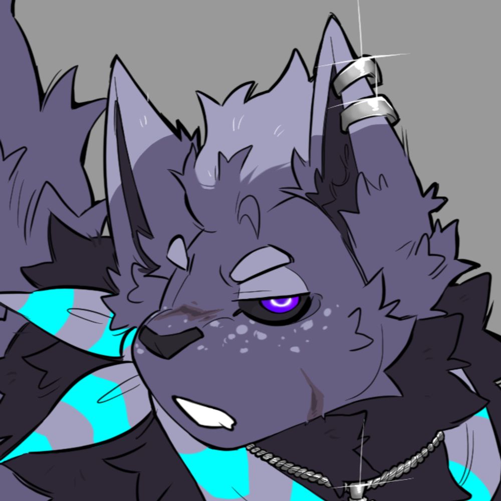✨ シニカル ✨🐾 ™®© (coms are close)