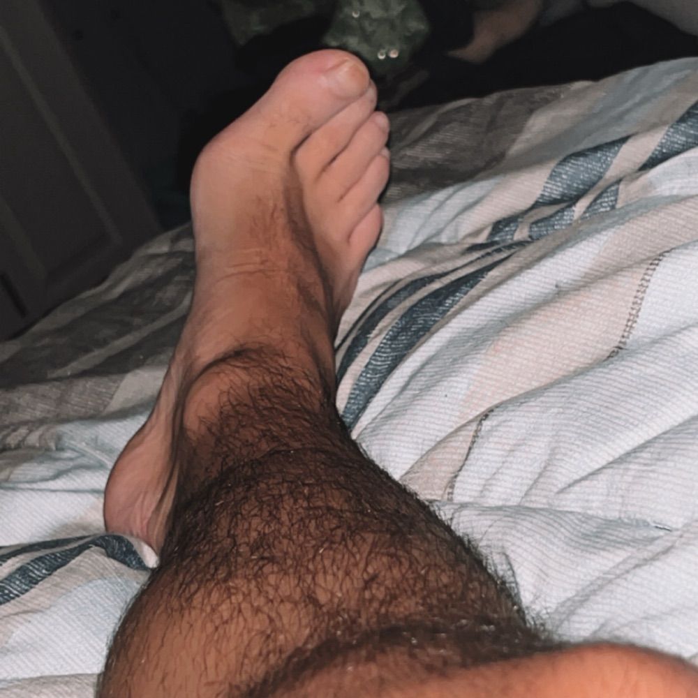GayFootOtter94