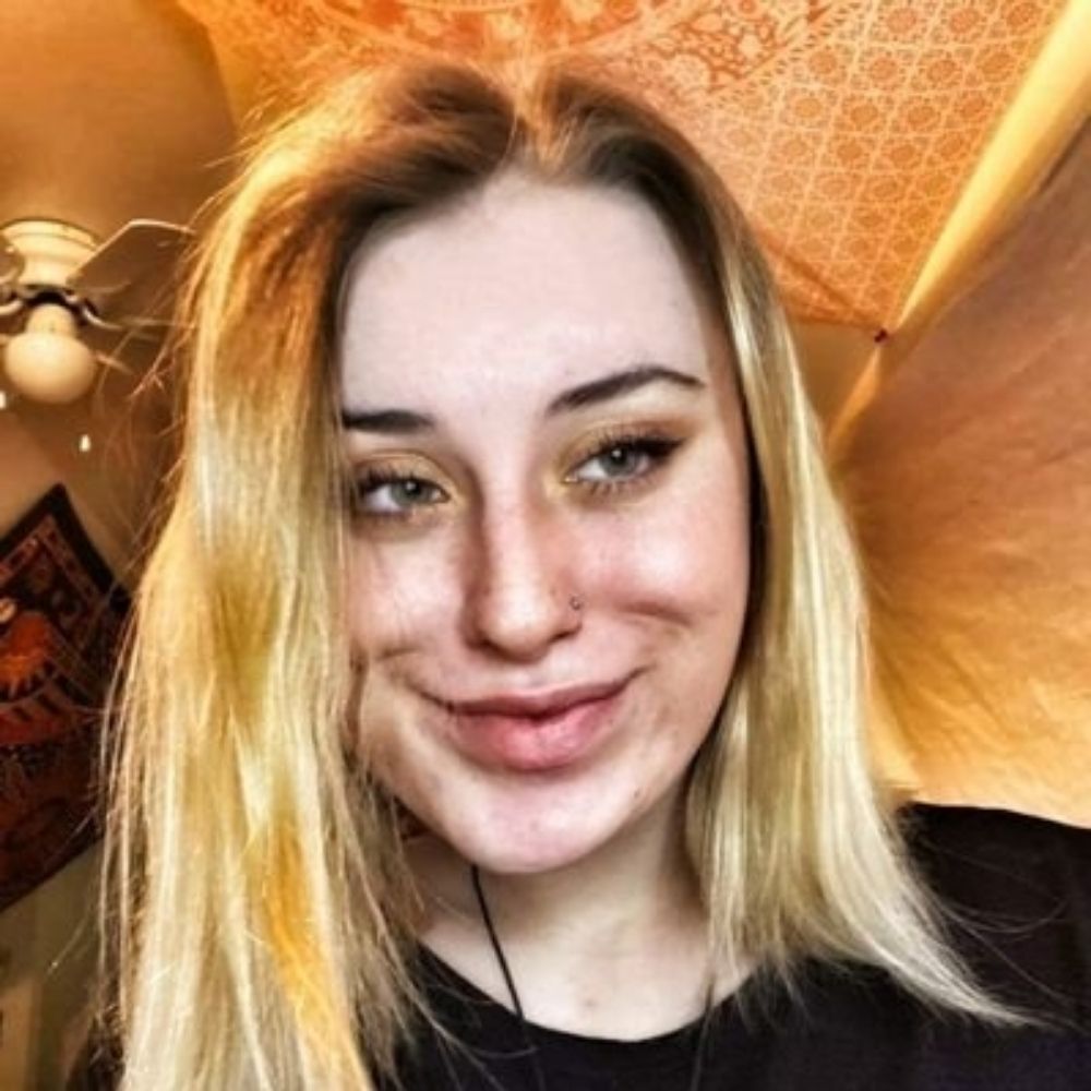 LA BIONDA BIPOLARE ❄️