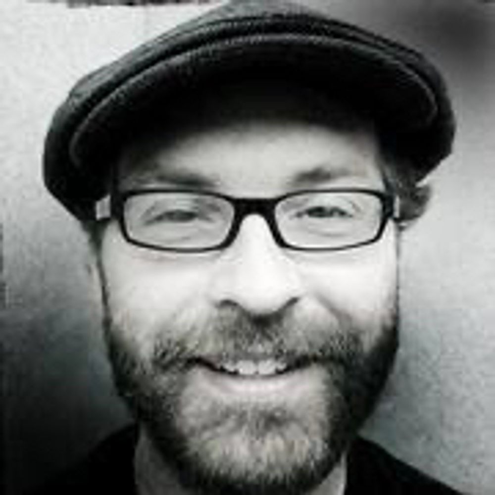 Steve Neavling 