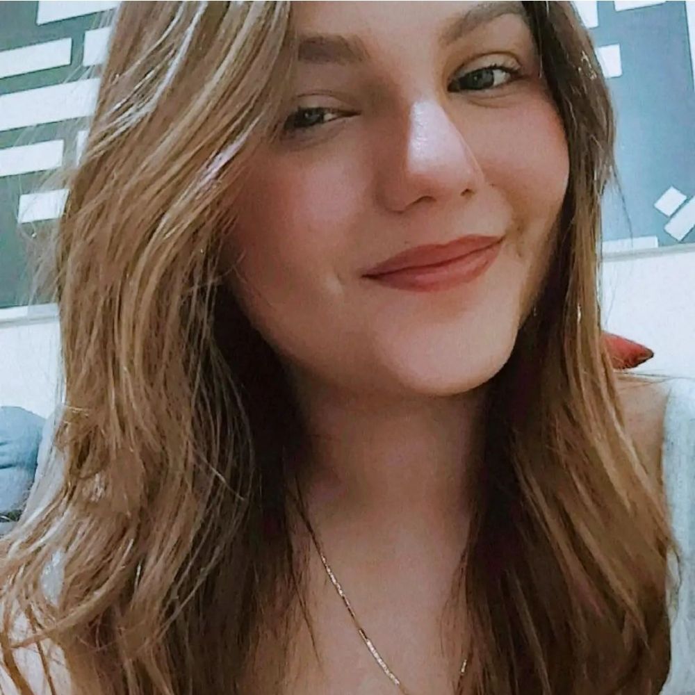 Juliana Milhomem 