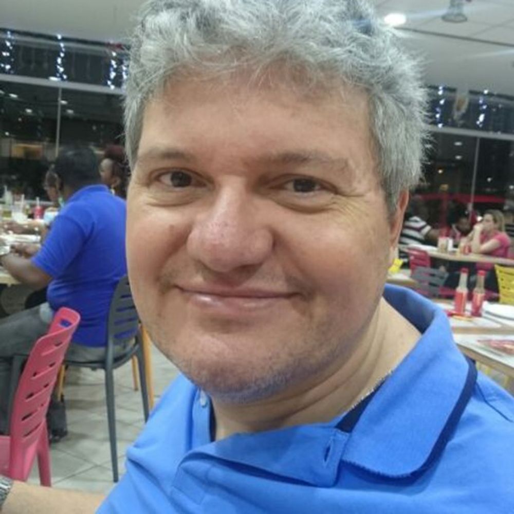 Carlos Eduardo Pierangelo 