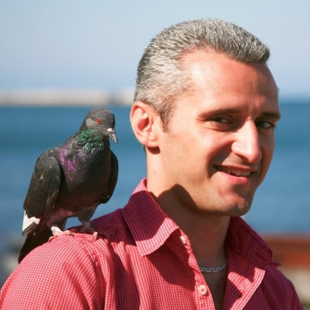 Denis Astahov