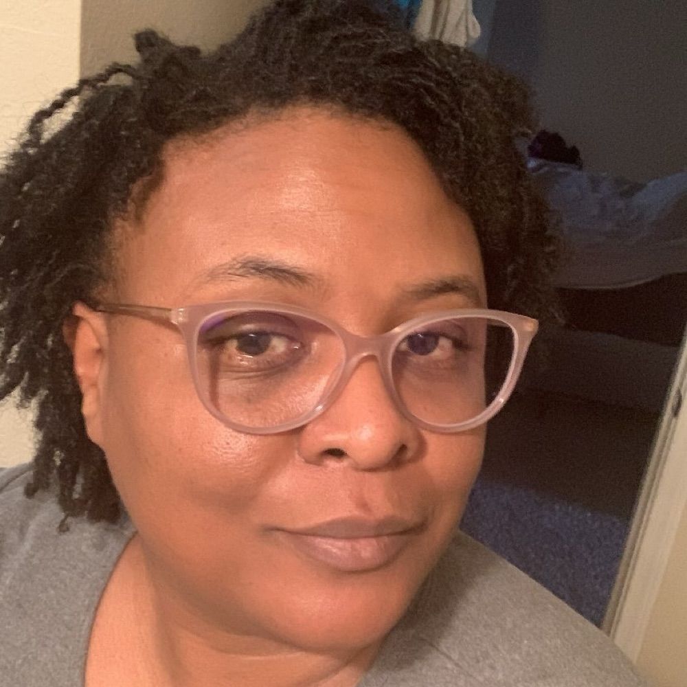 LT (she/her)