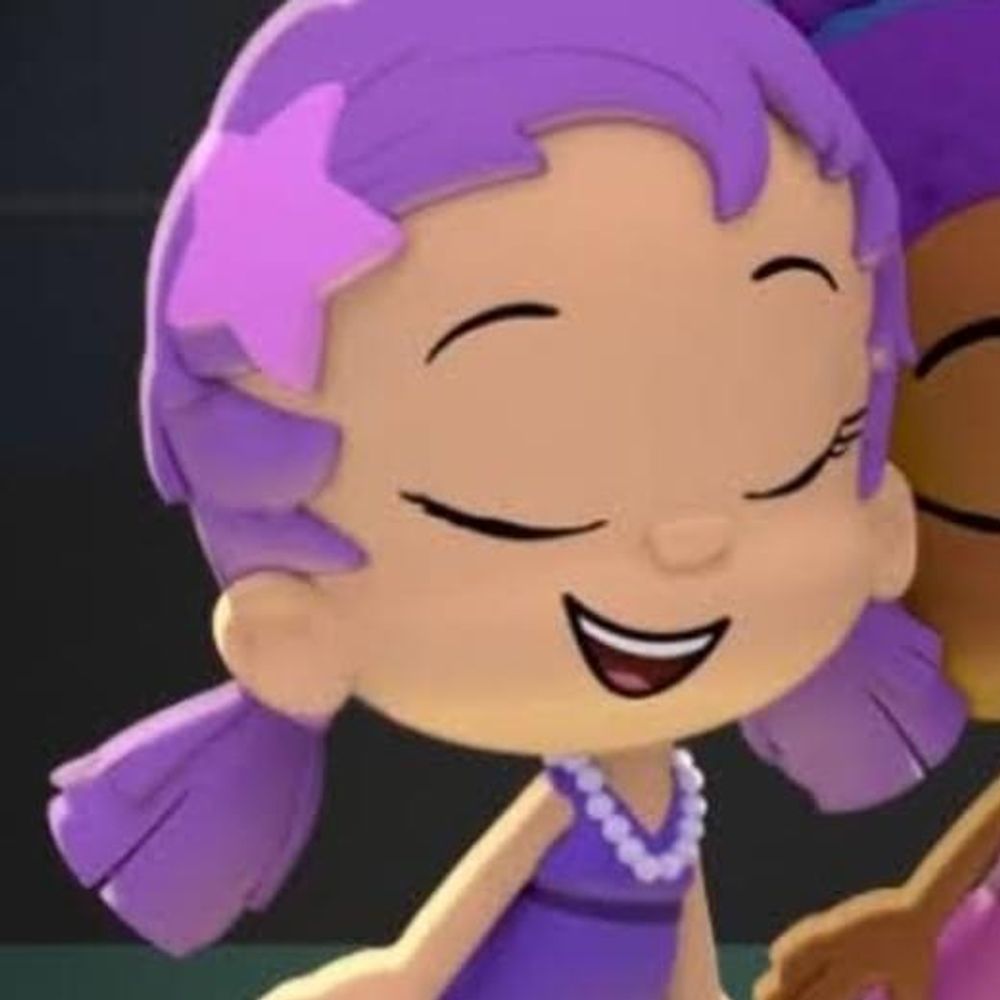 GuppyBuddyFan2020
