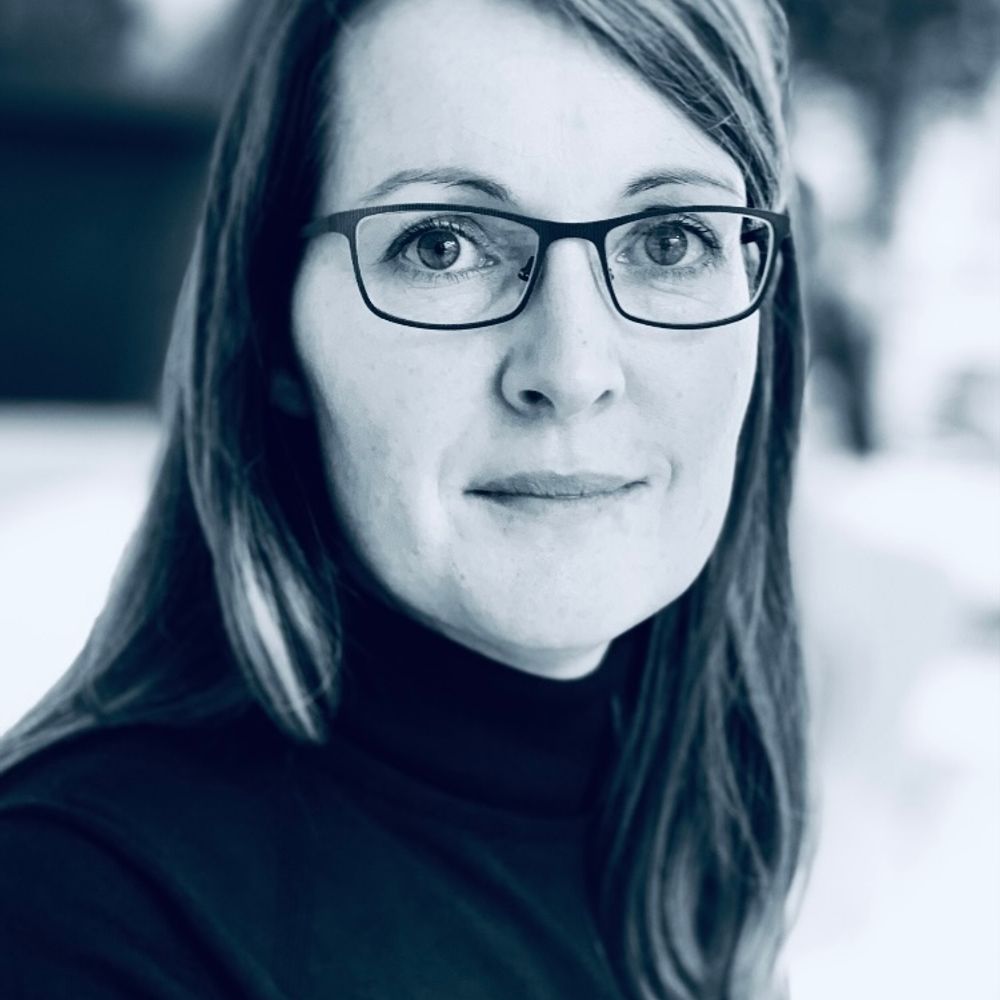Dr. Darina M. Slattery