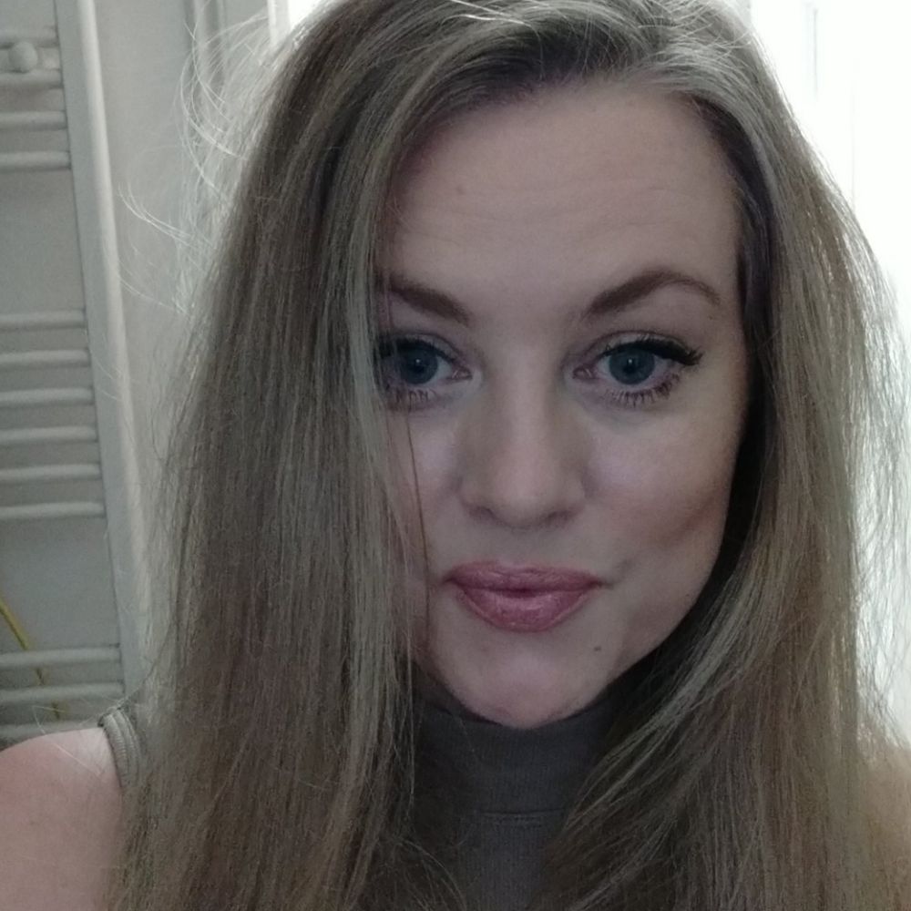 Alison_Douglaz