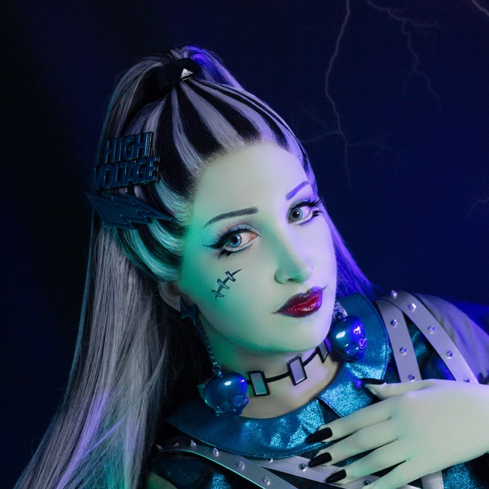Silvia Snow