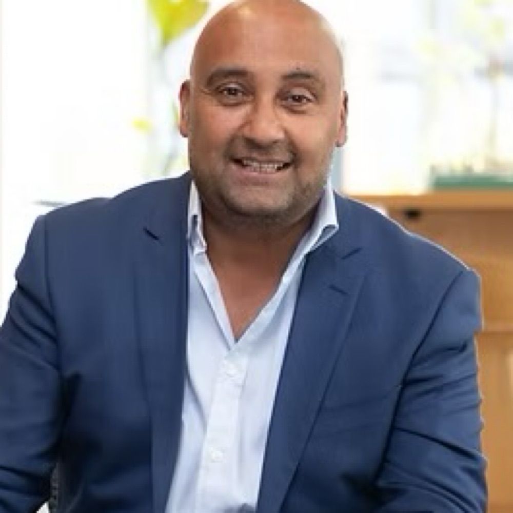 Reggie James