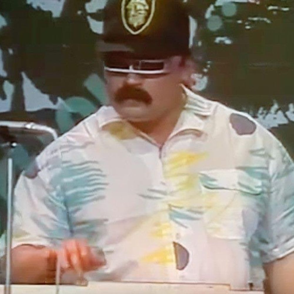 DJ trettinian