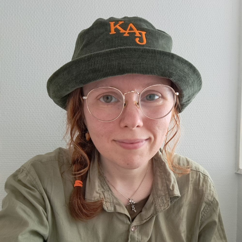 Maia🧡💛🤎