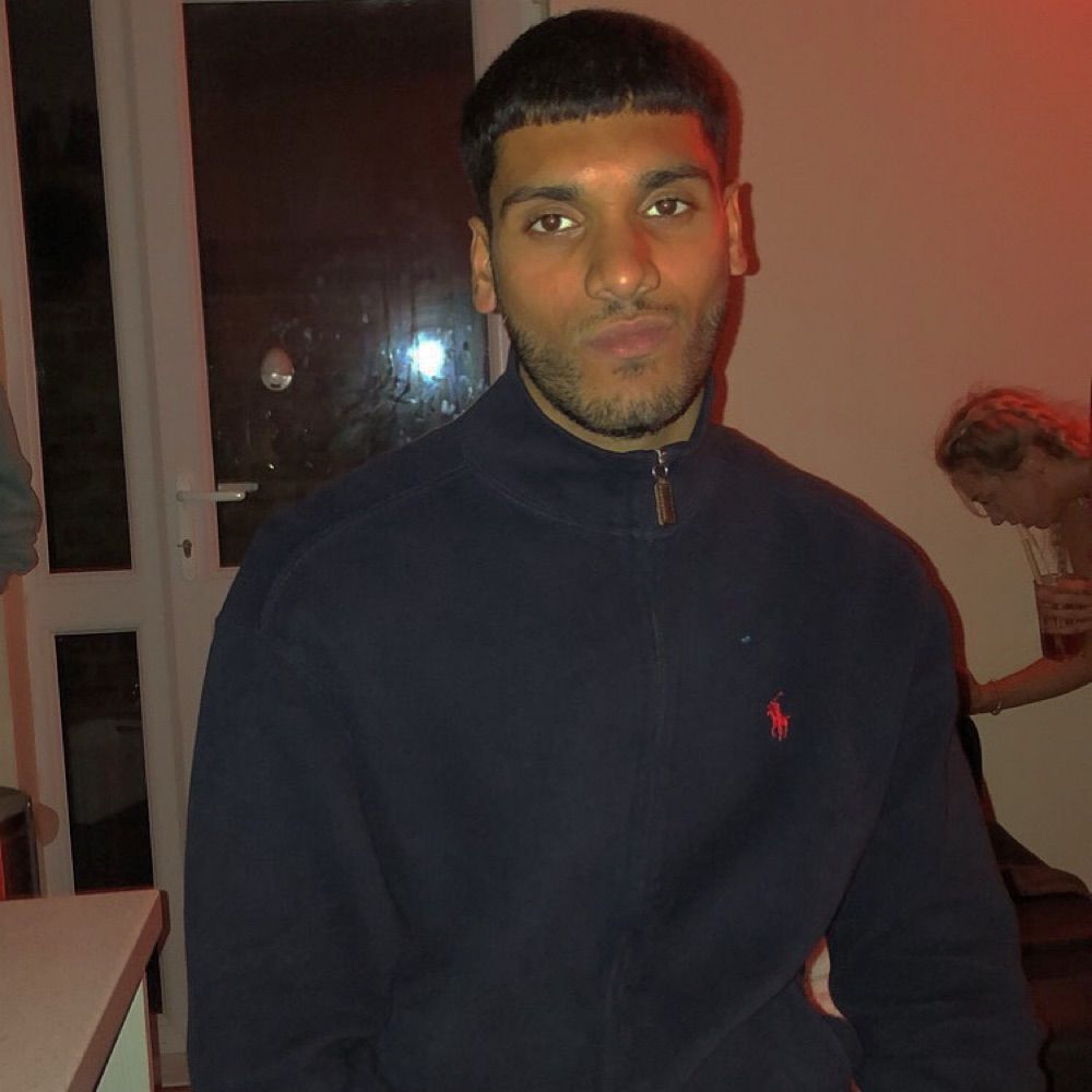 DJ