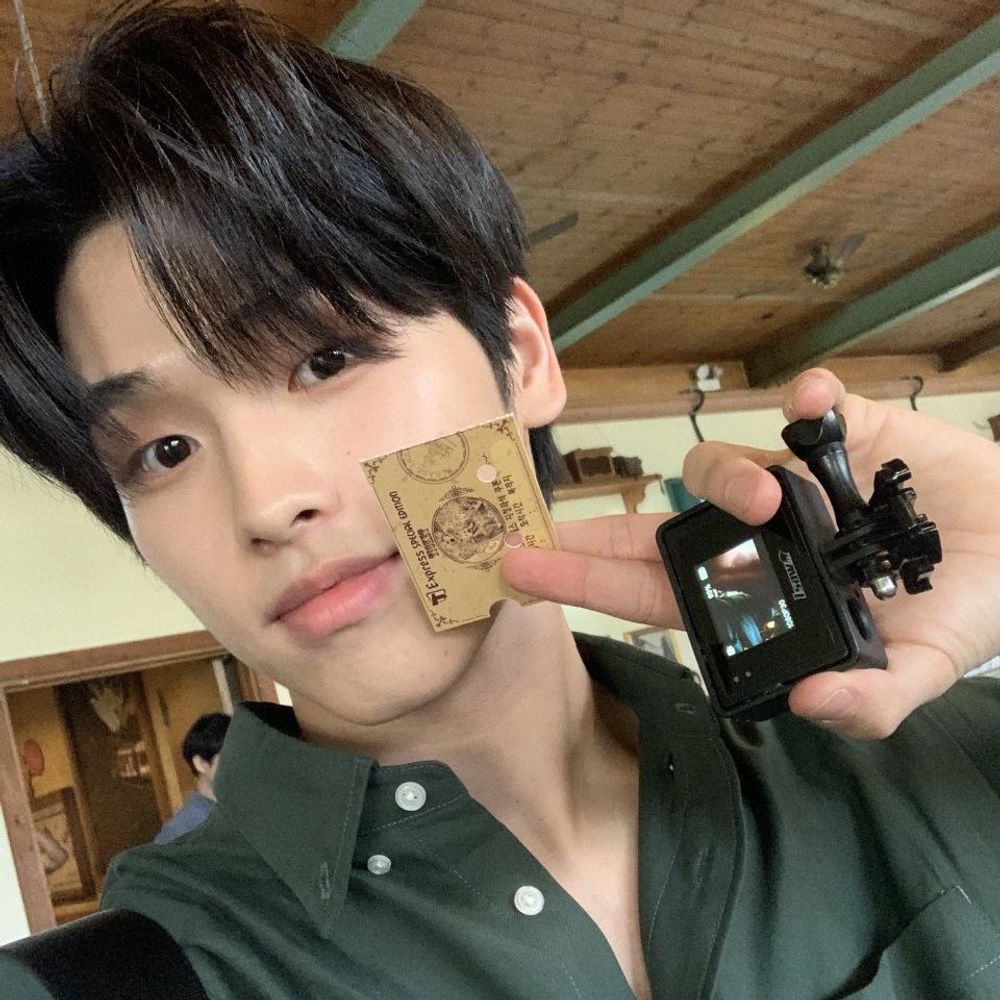 Hwan.