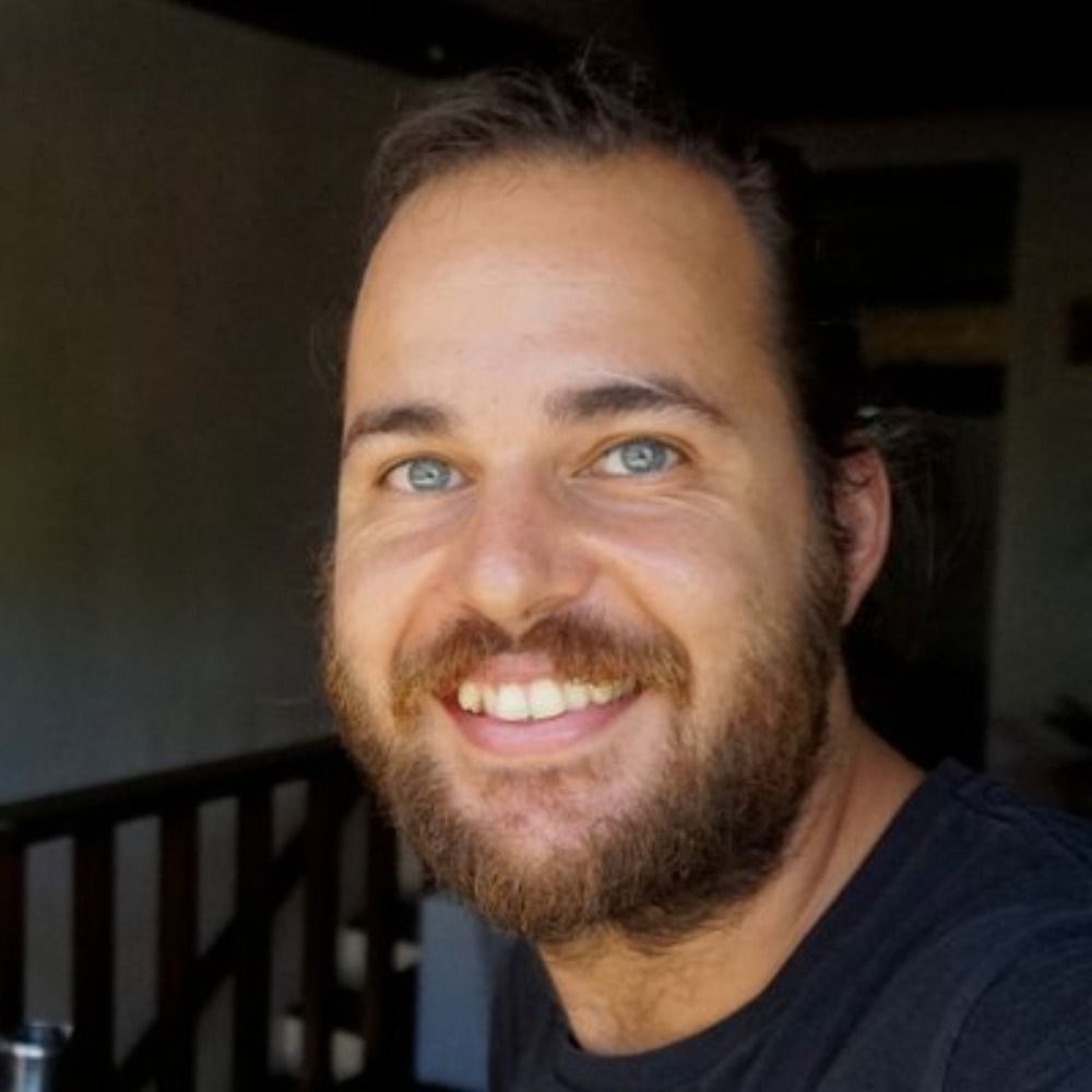 Christian Oliveira