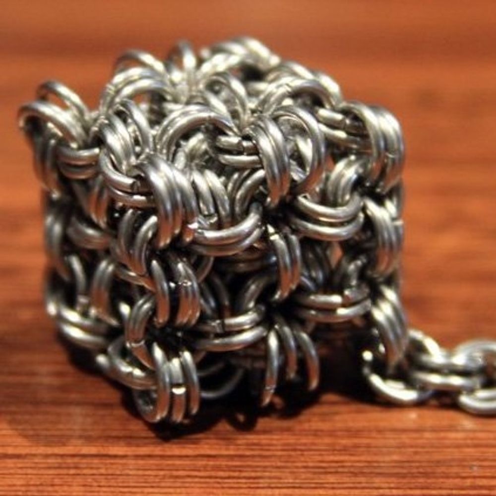 Cin's Chainmail Curios 