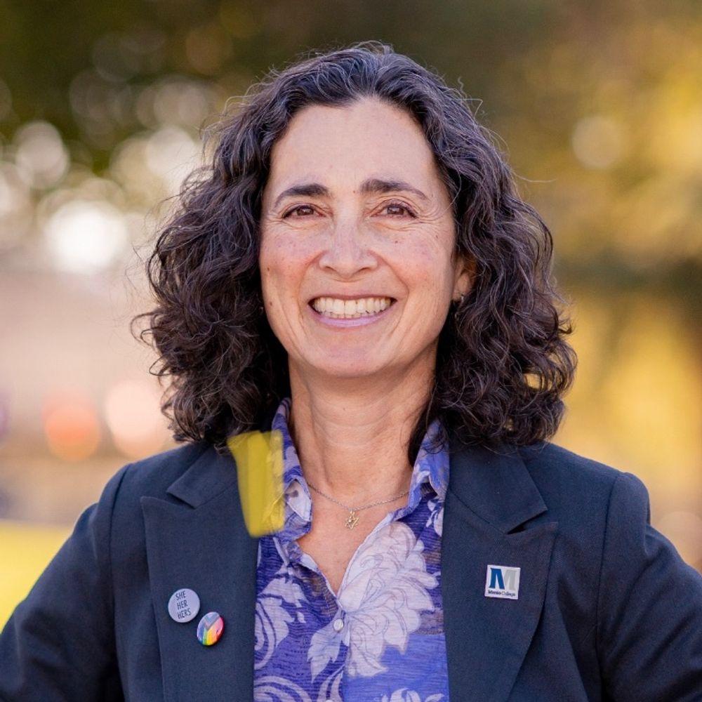 Melissa R. Michelson 