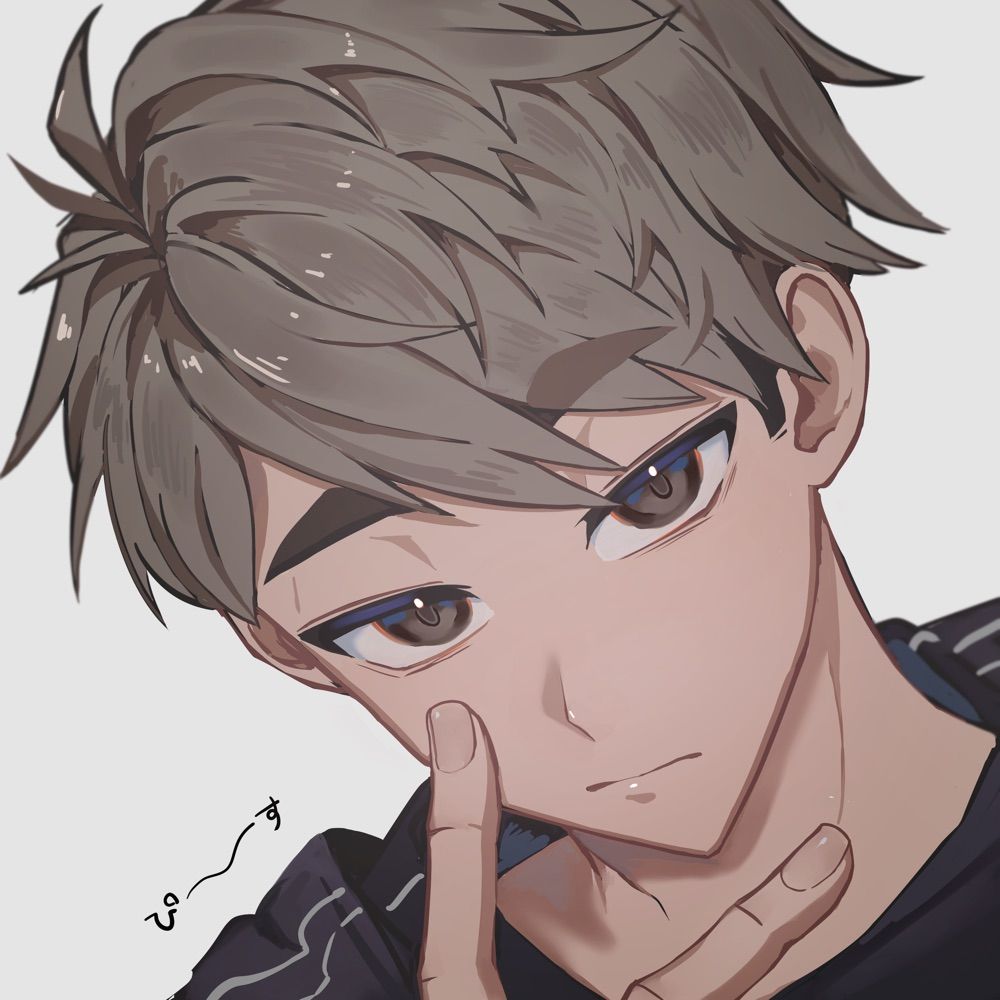 背後。