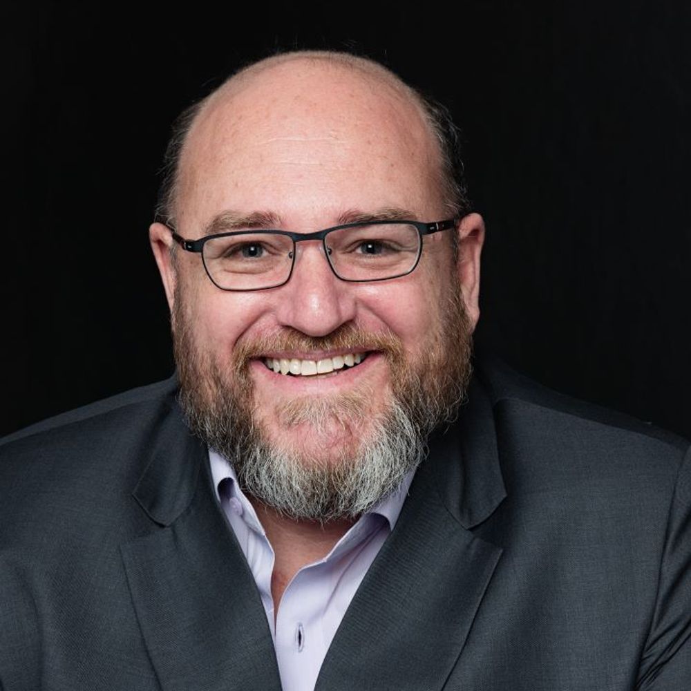 Ian Keller the Troublemaker CxO