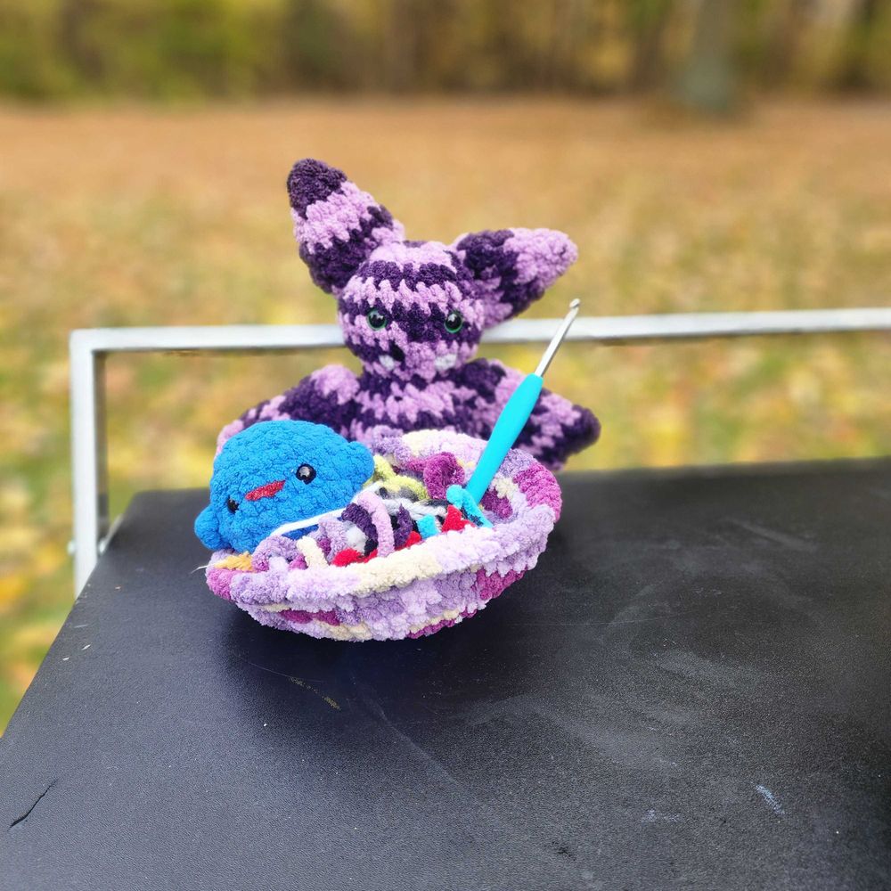 Bats Scraps 'n Yarn
