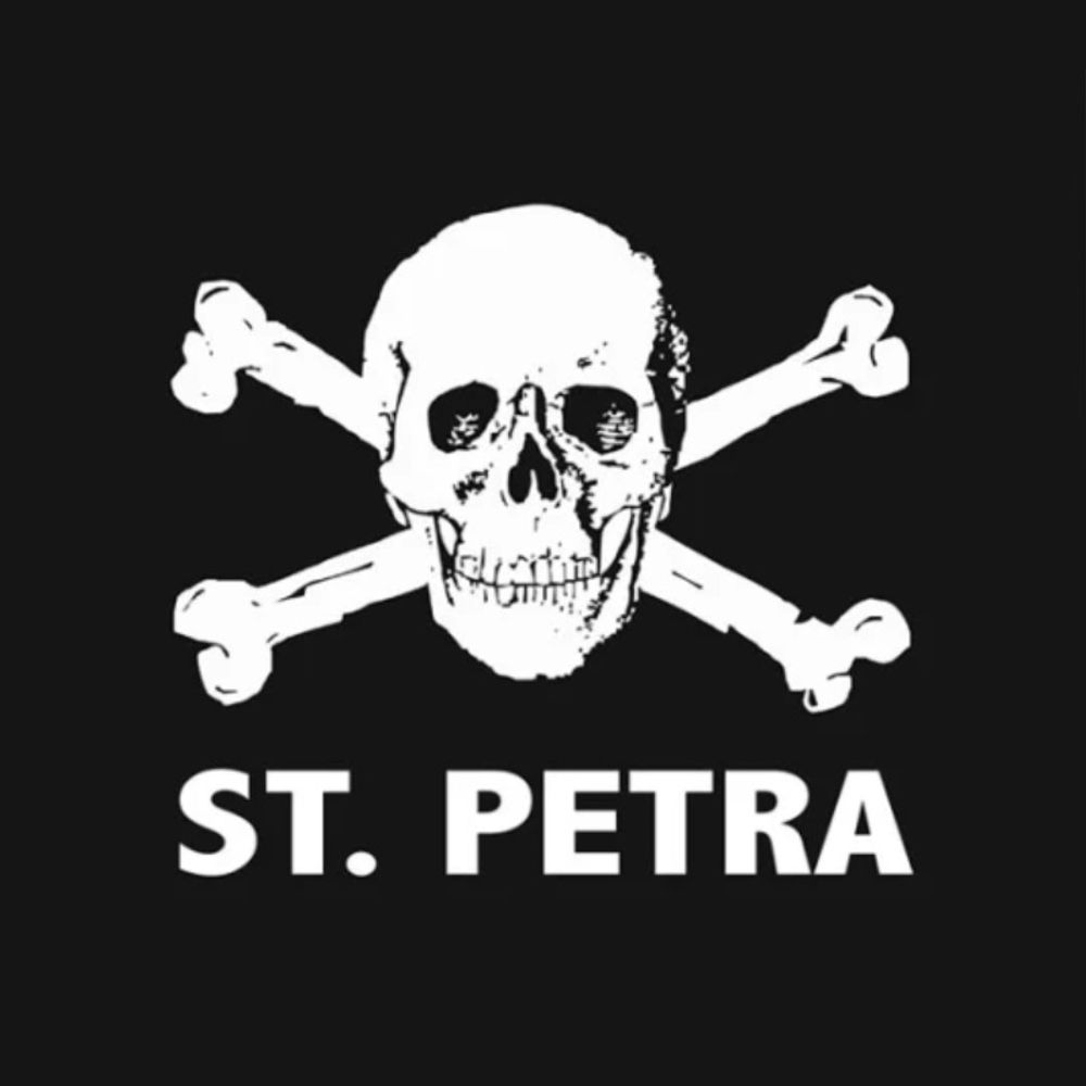 St. Petra ☠️'s avatar