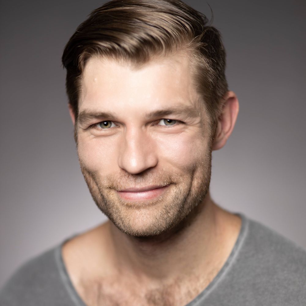 Liam McIntyre