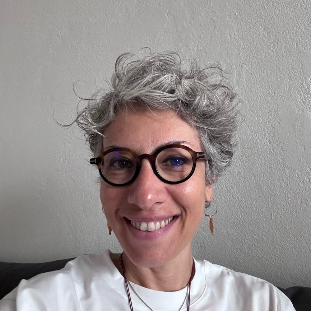 Özlem Çelik
