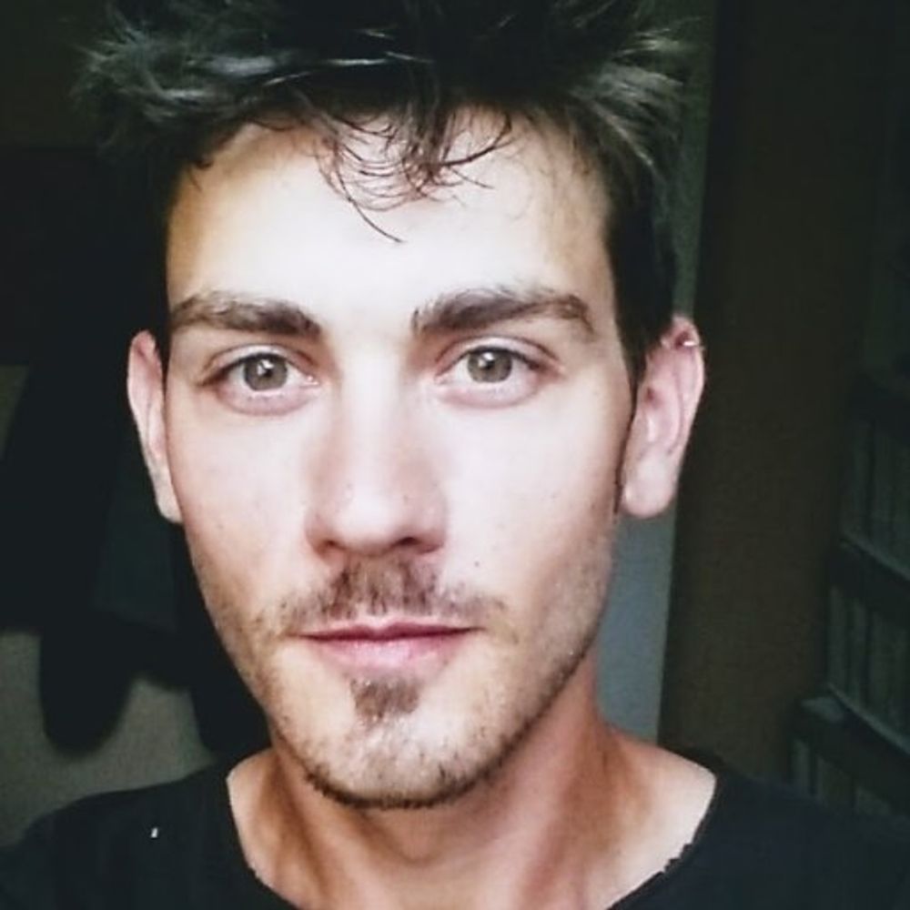 Etienne Combrisson