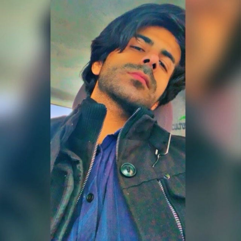 Hassan Khan (HK)