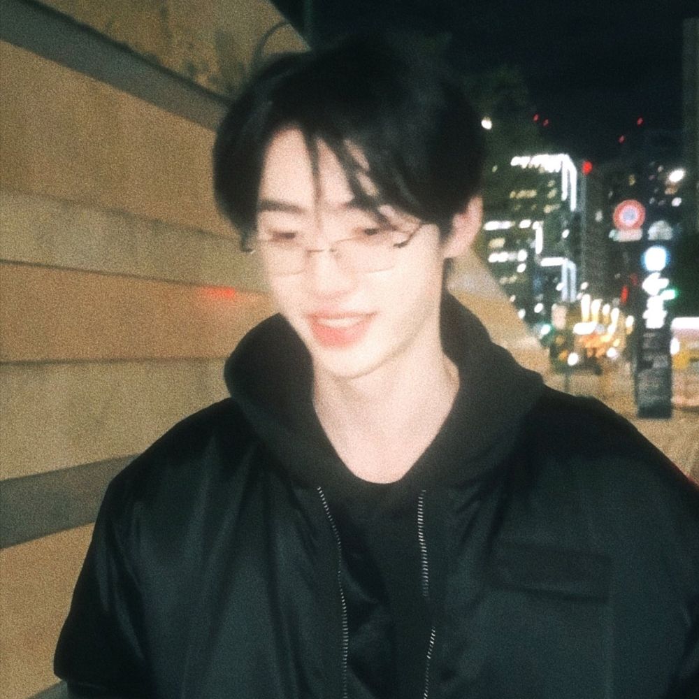 Zell 🧸🗝 FB