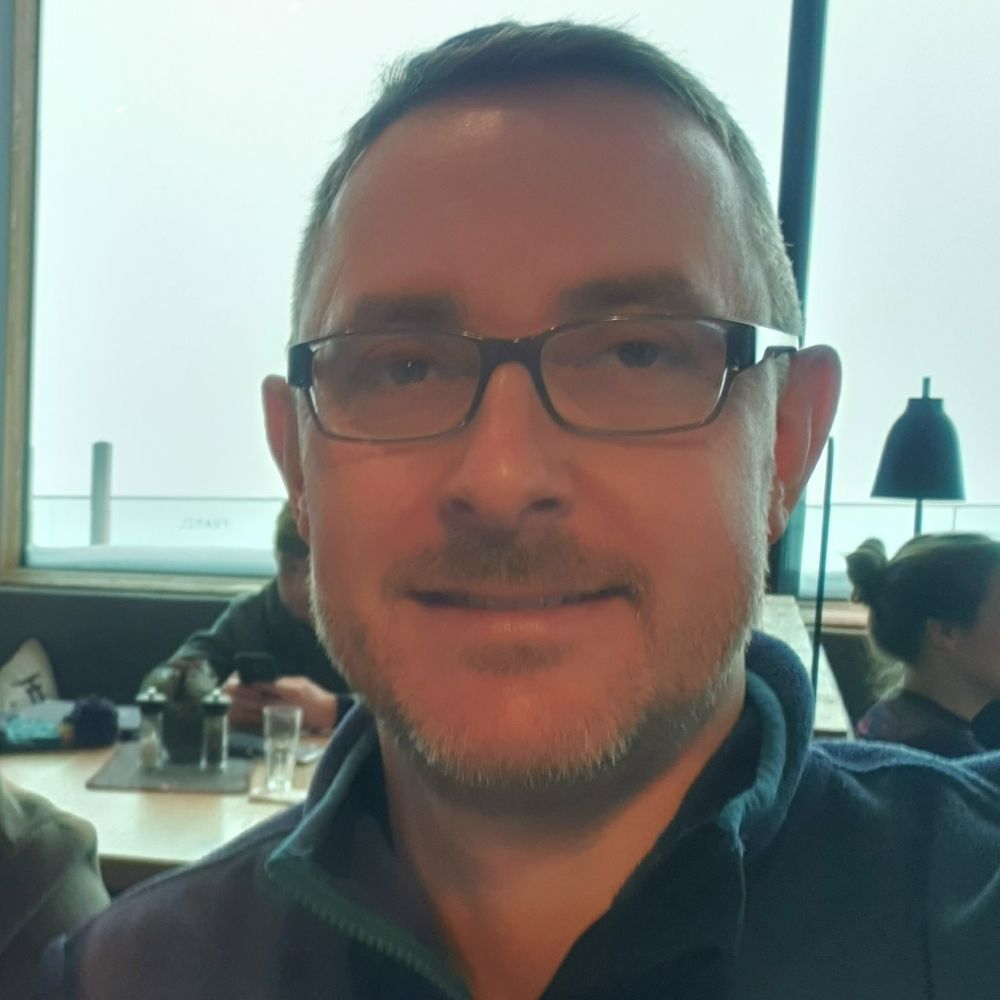 Mike #nhslove 🇨🇰🏳️‍🌈🌹