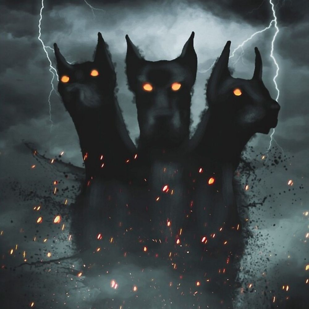 Kerby The Hellhound🌹🖤