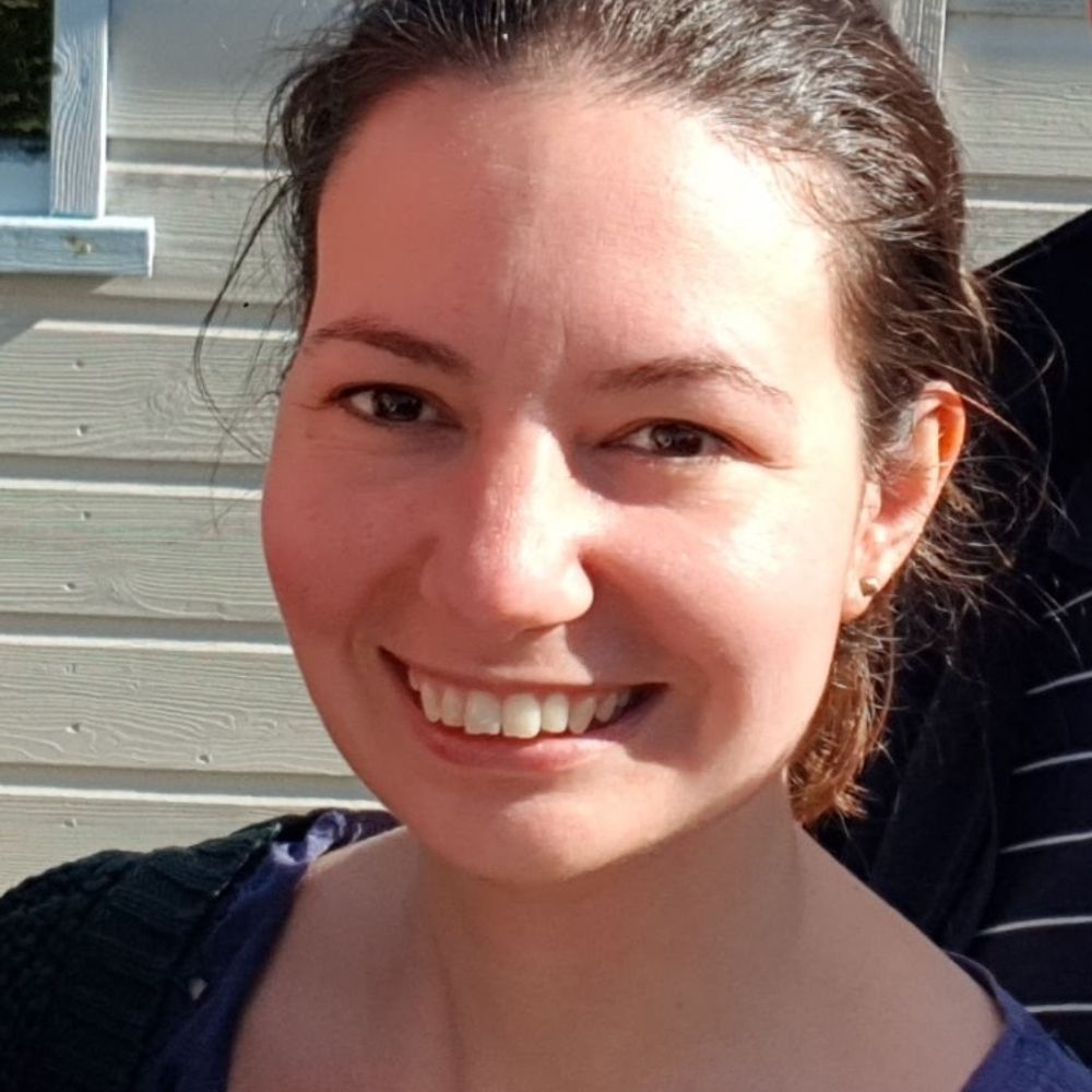 Claire Bradshaw 