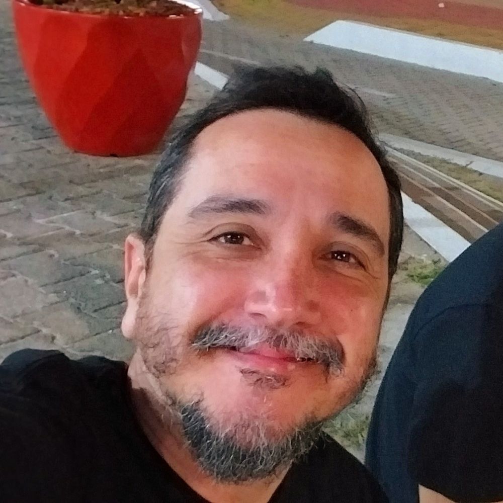 Edmilson Júnior
