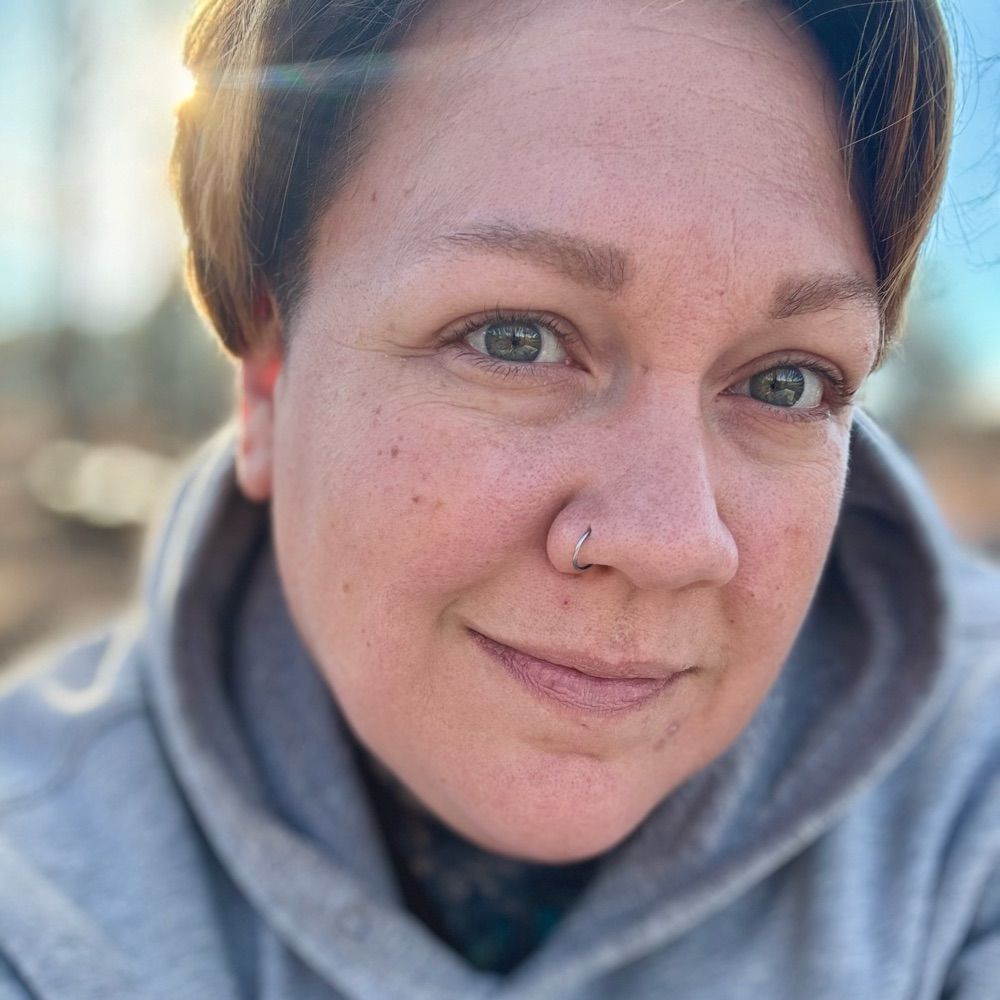 Kris (she/her) 🏳️‍🌈 puggranny