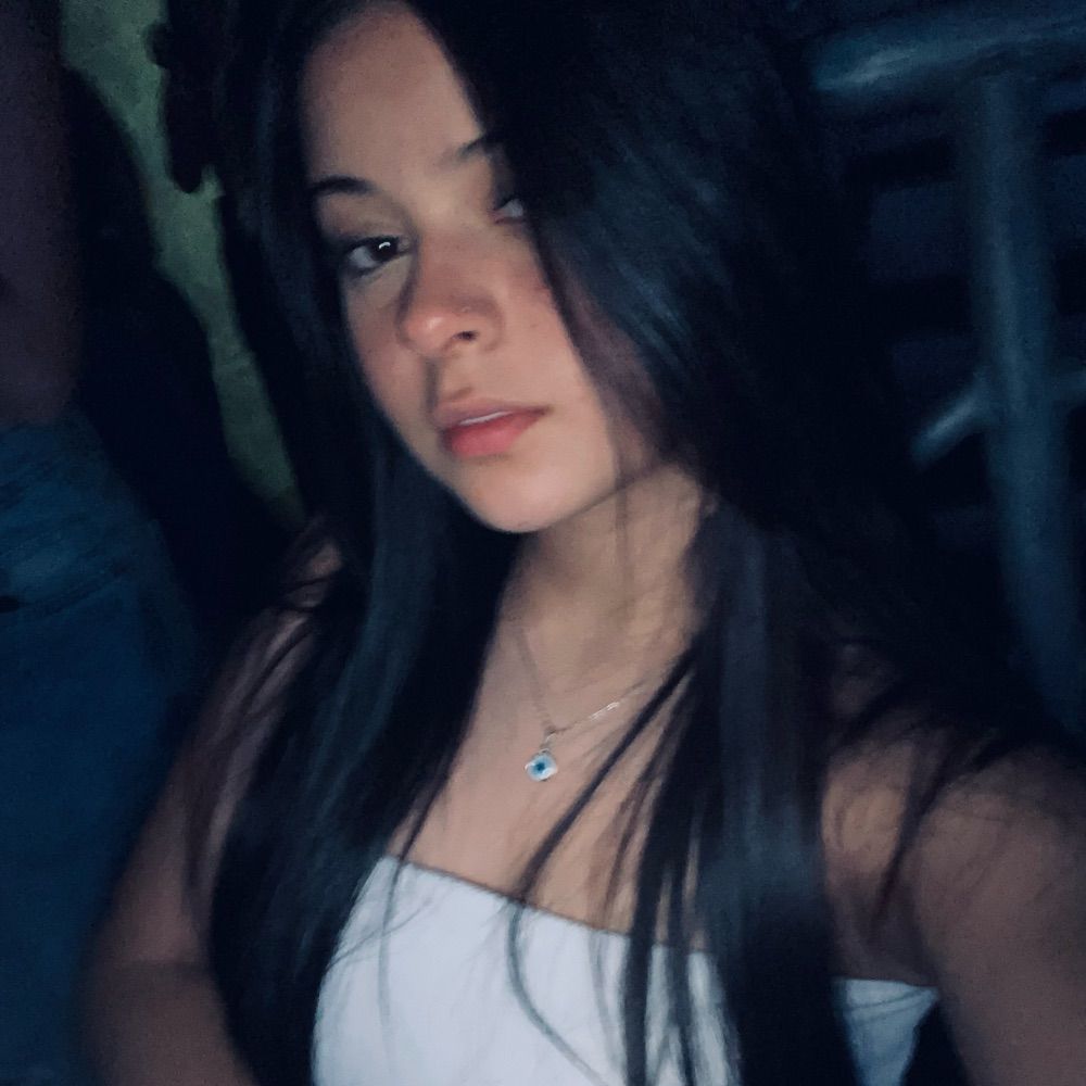 𝓘𝓼𝓪 𝓑𝓻𝓪𝔃