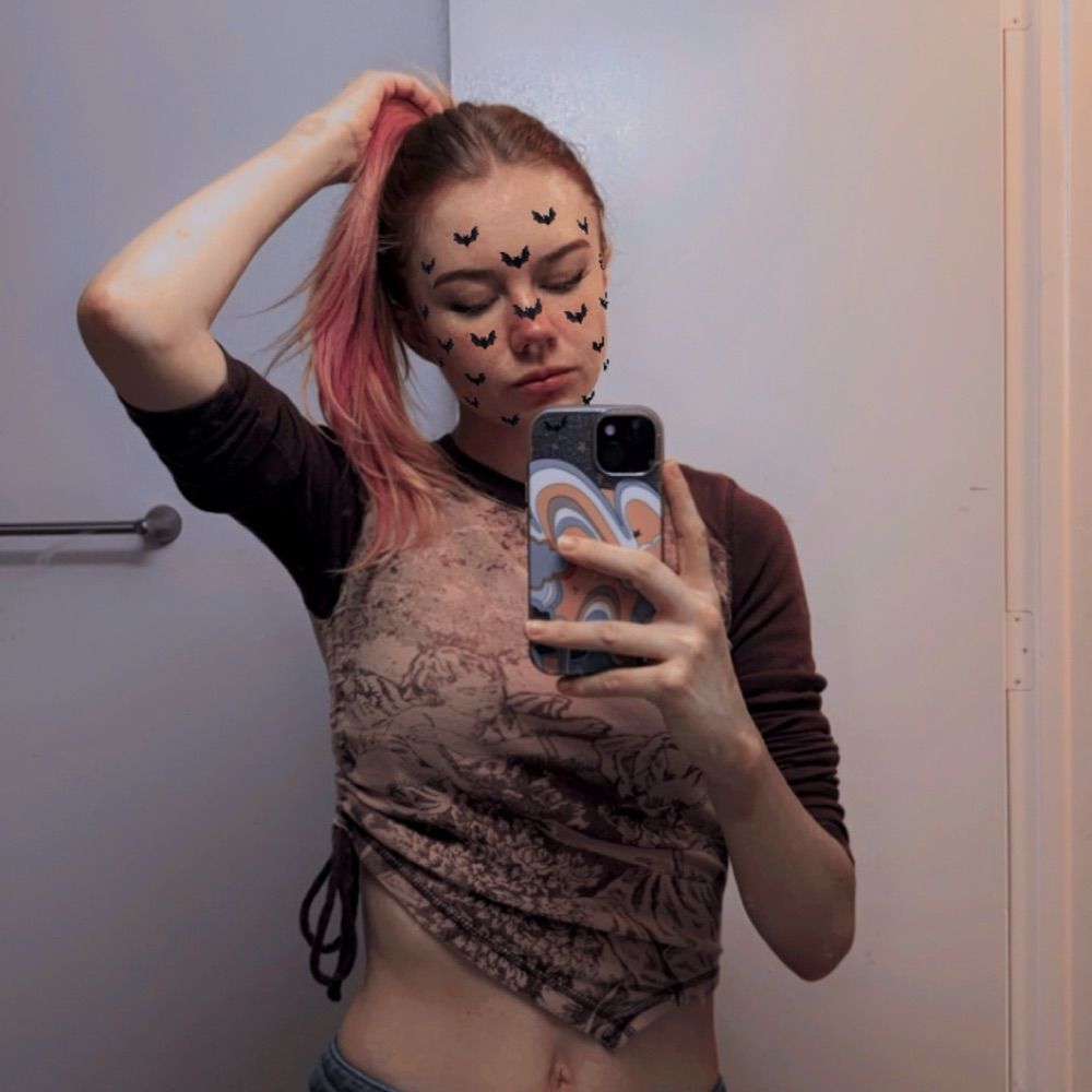 Ellie Moons