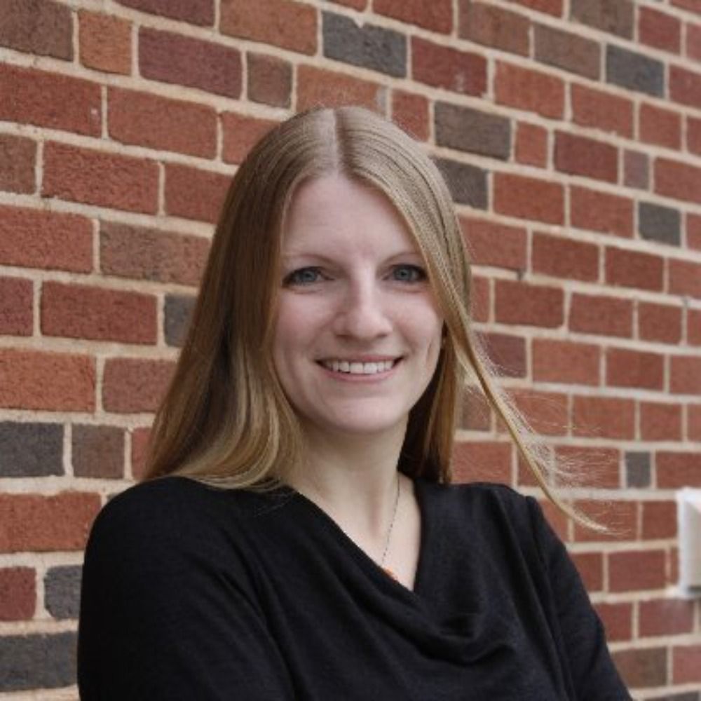 Sarah Kucker