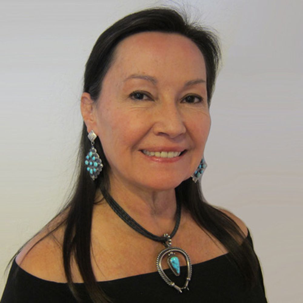 Neeta Lind