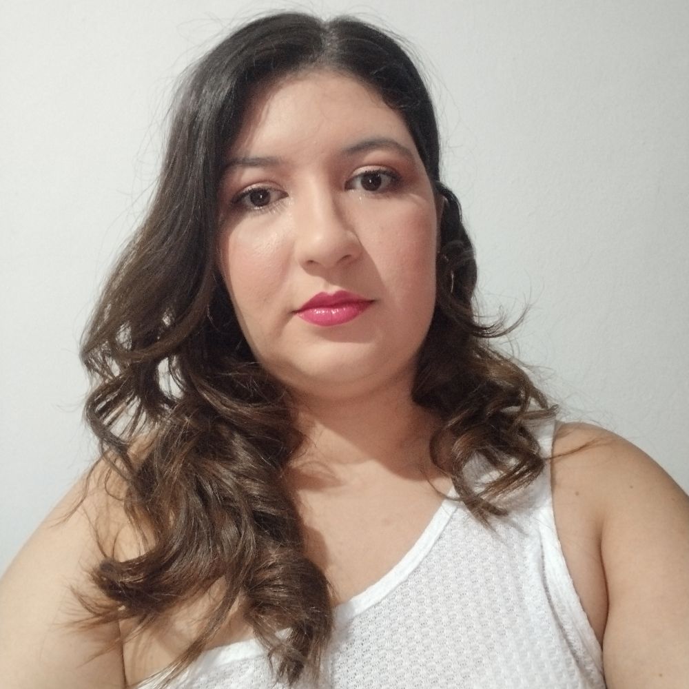Evelyn de Souza 