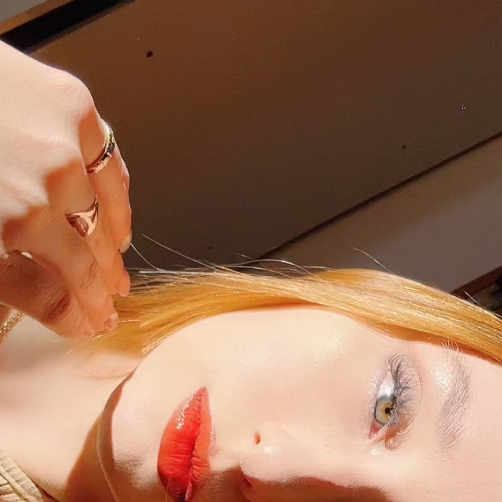 rafaella 